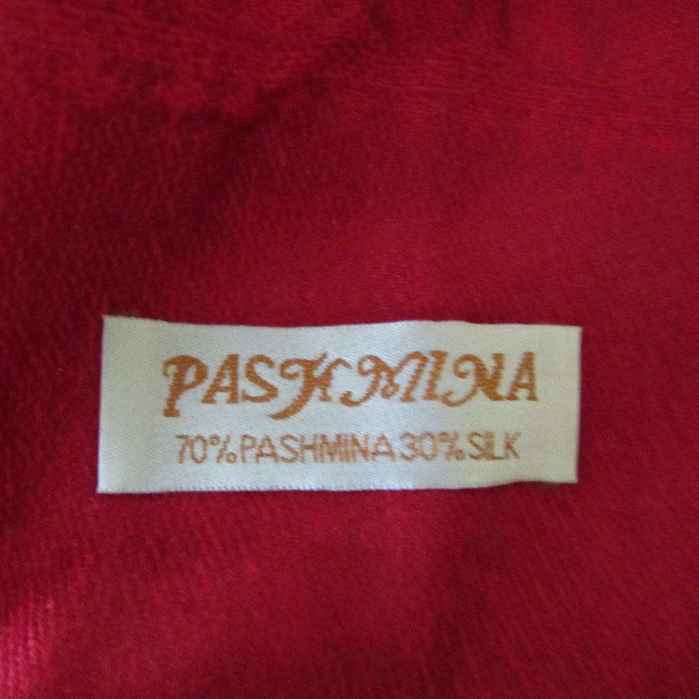 PASHIMA RED SCARF 36" X 54" - Picture 2 of 6